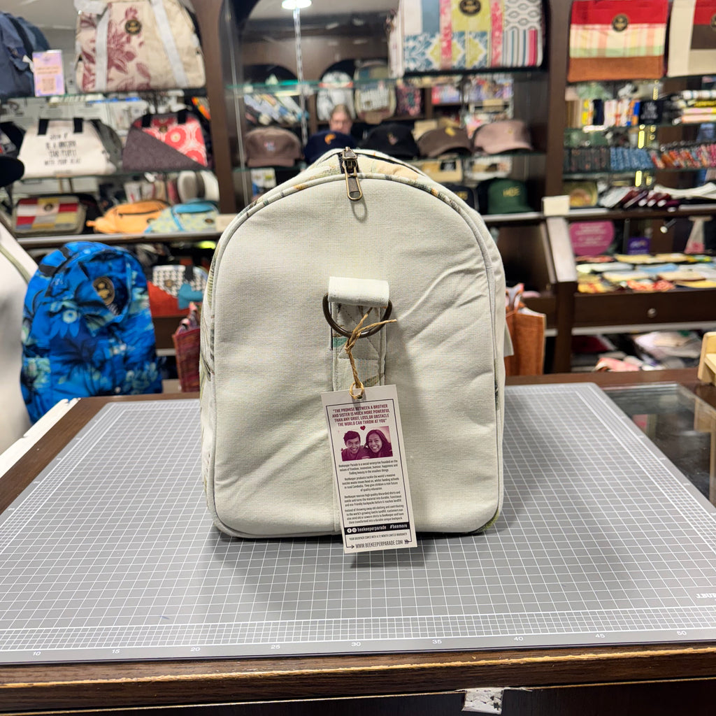 The Flamingo 🦩 BeeKeeper Carry-All (Da Vinci Collection)