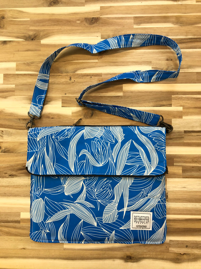 The Blue Blooms ☁️  Shoulder Bag