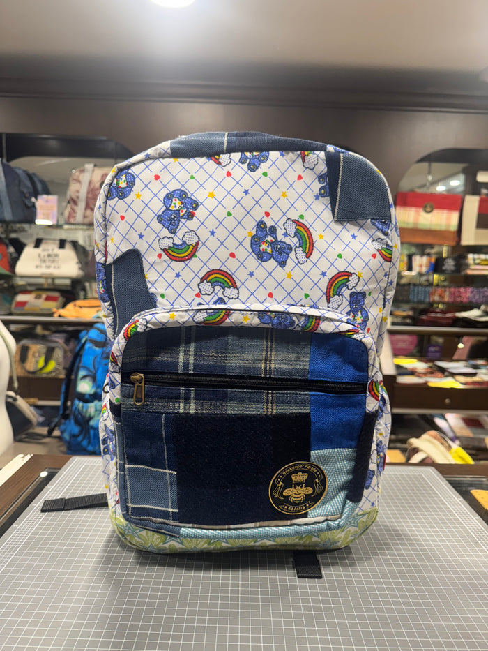 The Blue Bear 🧸 (Da Vinci Collection) BeeKeeper Backpack