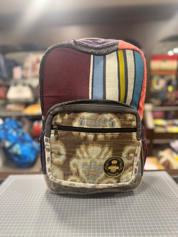 The Hamptons ⛱ (Da Vinci Collection) BeeKeeper Backpack