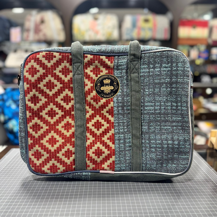 The Fire and Ice 🔥 Laptop Messenger BeeKeeper Bag (Da Vinci Collection)