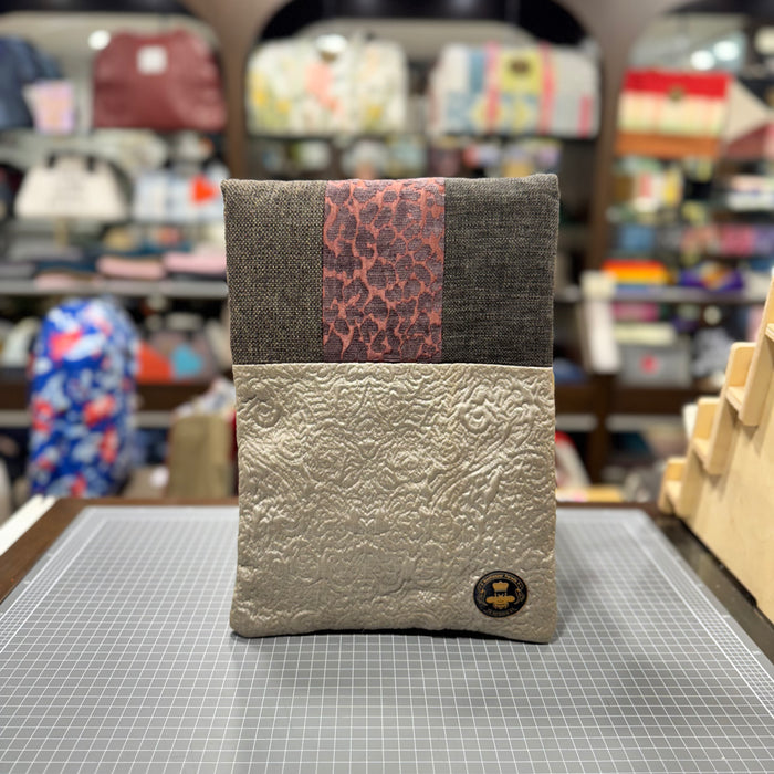 The Platinum & Leopard ⭐️ 13 inch BeeKeeper Laptop Sleeve