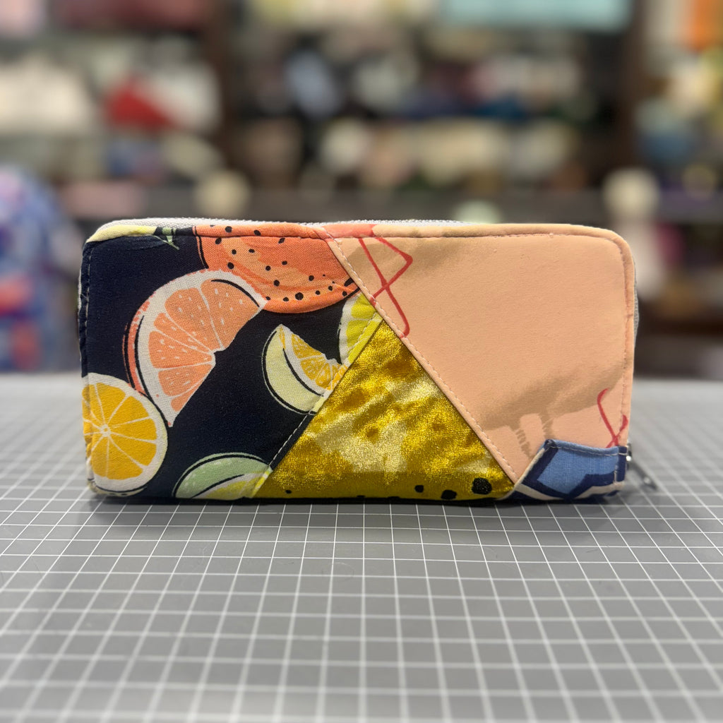 The Sweetest Thing 💖 BeeKeeper Purse