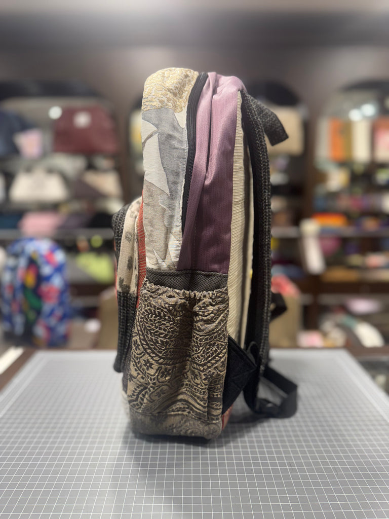 The Arcade No. 1 🧱 (Da Vinci Collection) BeeKeeper Backpack