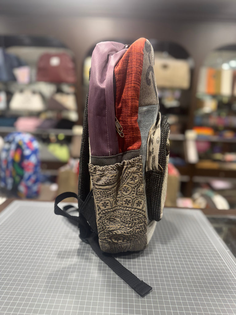 The Arcade No. 1 🧱 (Da Vinci Collection) BeeKeeper Backpack