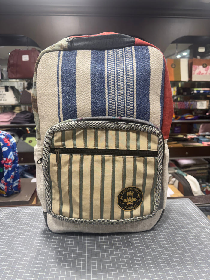 The Hamptons No. 2 🏖 (Da Vinci Collection) BeeKeeper Backpack