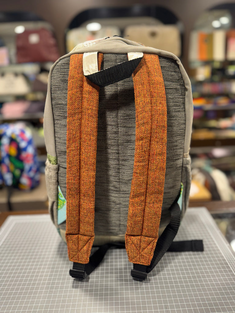 The Chocolat 🍫 (Da Vinci Collection) BeeKeeper Backpack