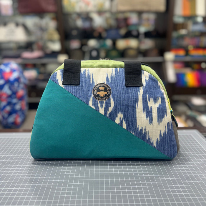 The Seafoam Waves 🌊 (Da Vinci Collection) OG BeeKeeper Handbag