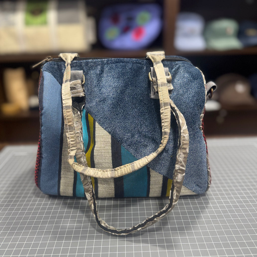 The Olive Heart No. 1 💚 BeeKeeper Mini Carry All Handbag