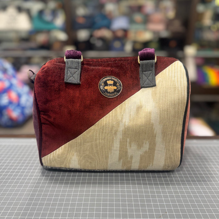 The Red Sands 🏜 BeeKeeper Mini Carry All Handbag