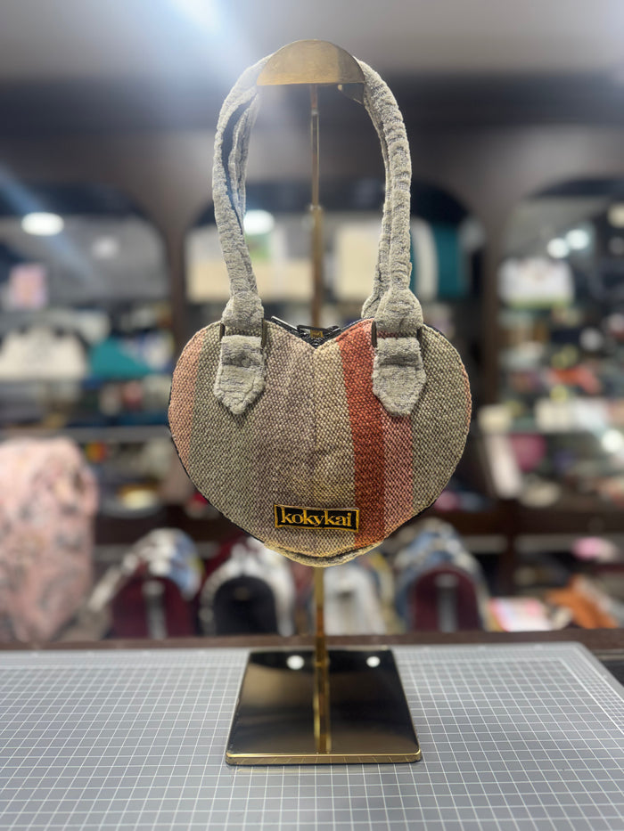 The Classico 🎻 KOKYKAI Love Heart Handbag 💕