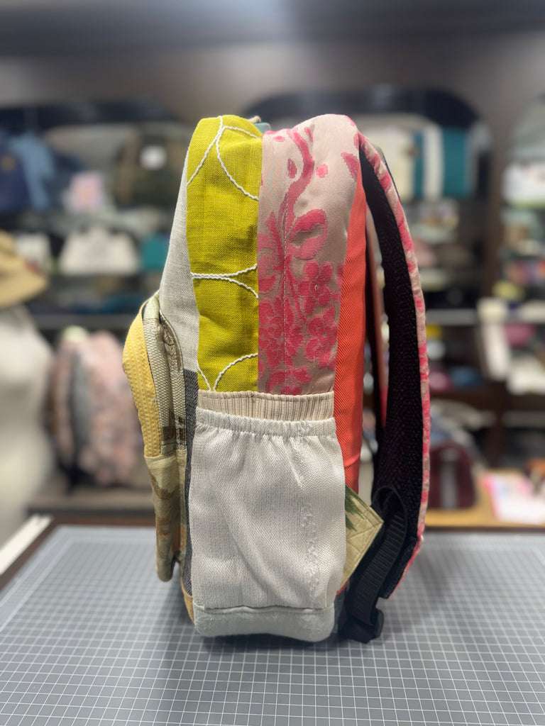 The Pink Picnic 🧺 (Da Vinci Collection) BeeKeeper Backpack