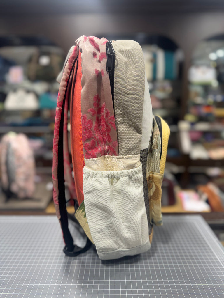 The Pink Picnic 🧺 (Da Vinci Collection) BeeKeeper Backpack
