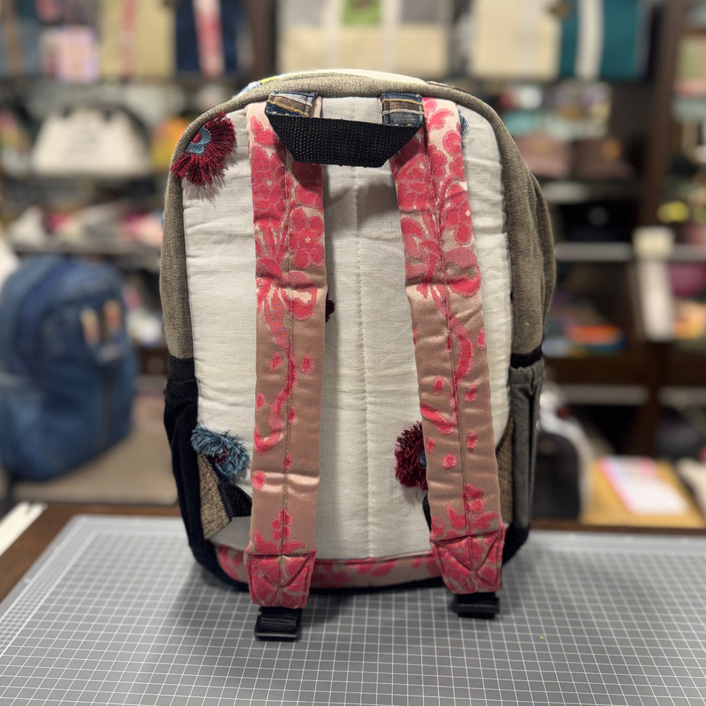 On A Perch 🦜 Mini-Royal BeeKeeper Backpack (Da Vinci Collection)