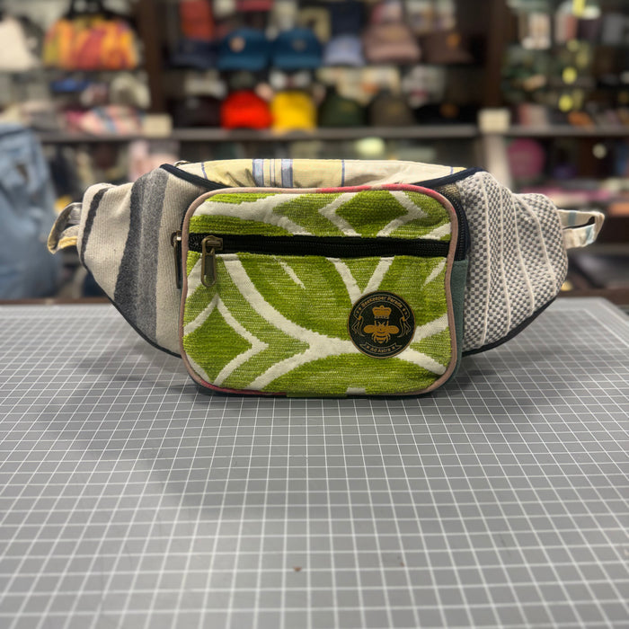 Leaf Green 🍃 BeeKeeper Bumbag (Da Vinci Collection)