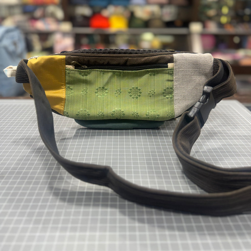 Leaf Green 🍃 BeeKeeper Bumbag (Da Vinci Collection)