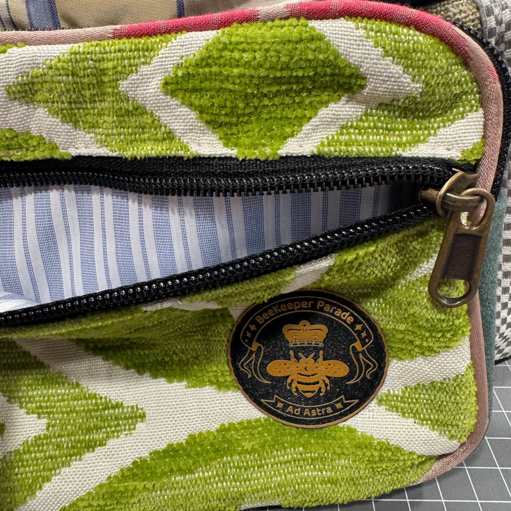 Leaf Green 🍃 BeeKeeper Bumbag (Da Vinci Collection)