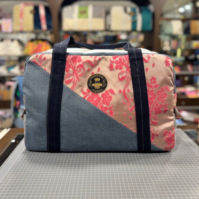 Pink and Blue 🍬 Large BeeKeeper Weekender (Da Vinci Collection)