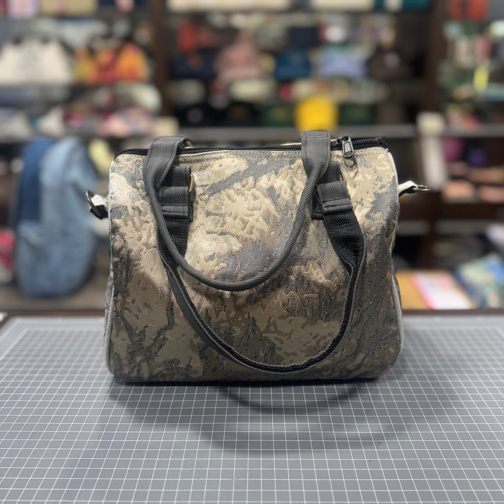 The Metallic ⚜️ BeeKeeper Mini Carry All Handbag