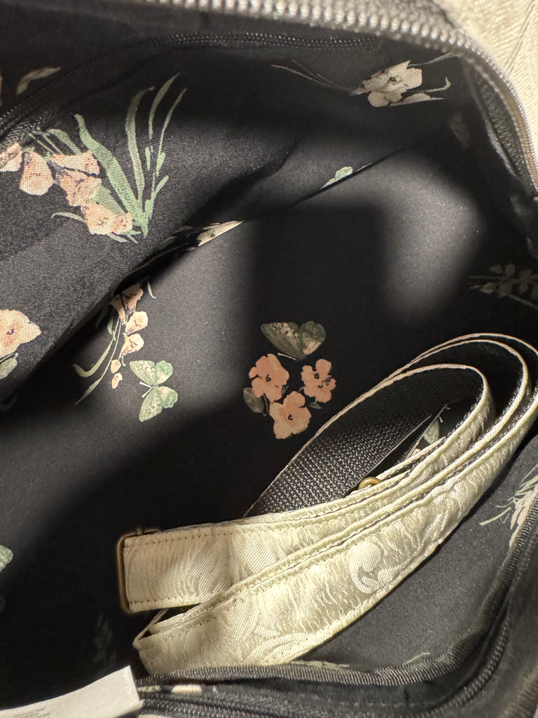 The Cellar Door 🍷 (Da Vinci Collection) OG BeeKeeper Handbag