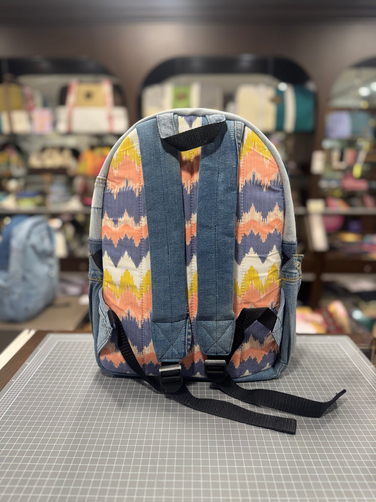 The Denim Shirt No. 5 👖 Classic Shirt BeeKeeper Parade Backpack