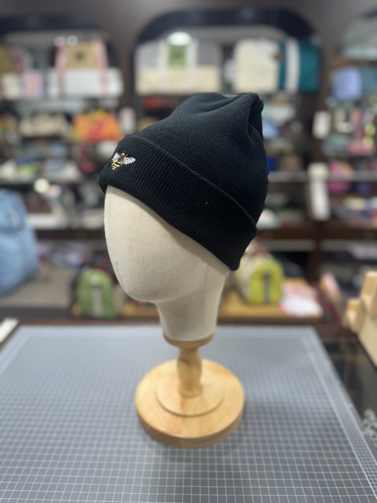The Bee 🐝 Embroidered Beanie 🧢 (Black)