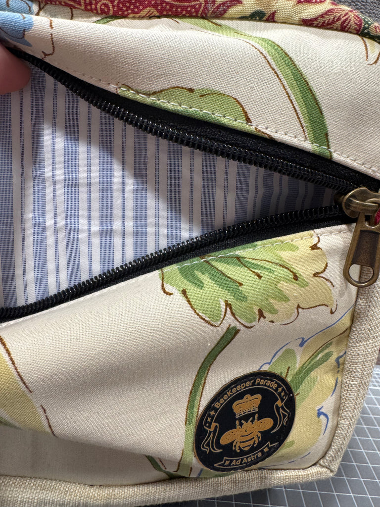 Lillies 🥀 Mini-Royal BeeKeeper Backpack (Da Vinci Collection)