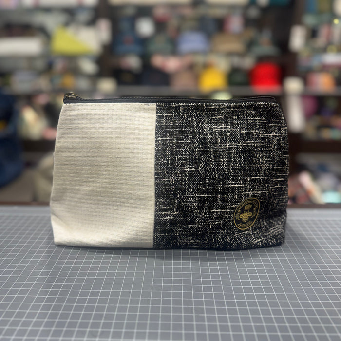 The Black & White 🐼 Large Toiletry + Makeup Bag