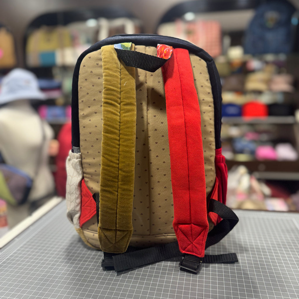 The Wild Bloom 🌿 Mini-Royal BeeKeeper Backpack (Da Vinci Collection)