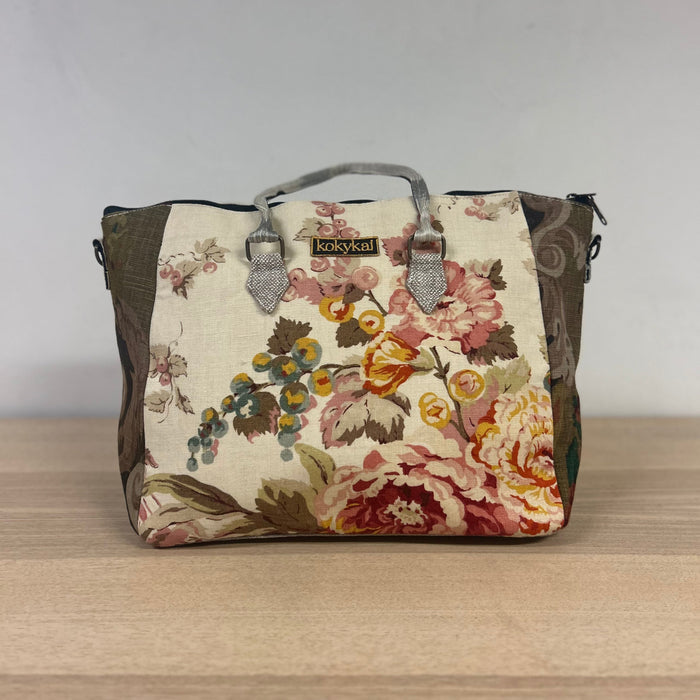 The Flower Gardan KOKYKAI LOTUS HANDBAG