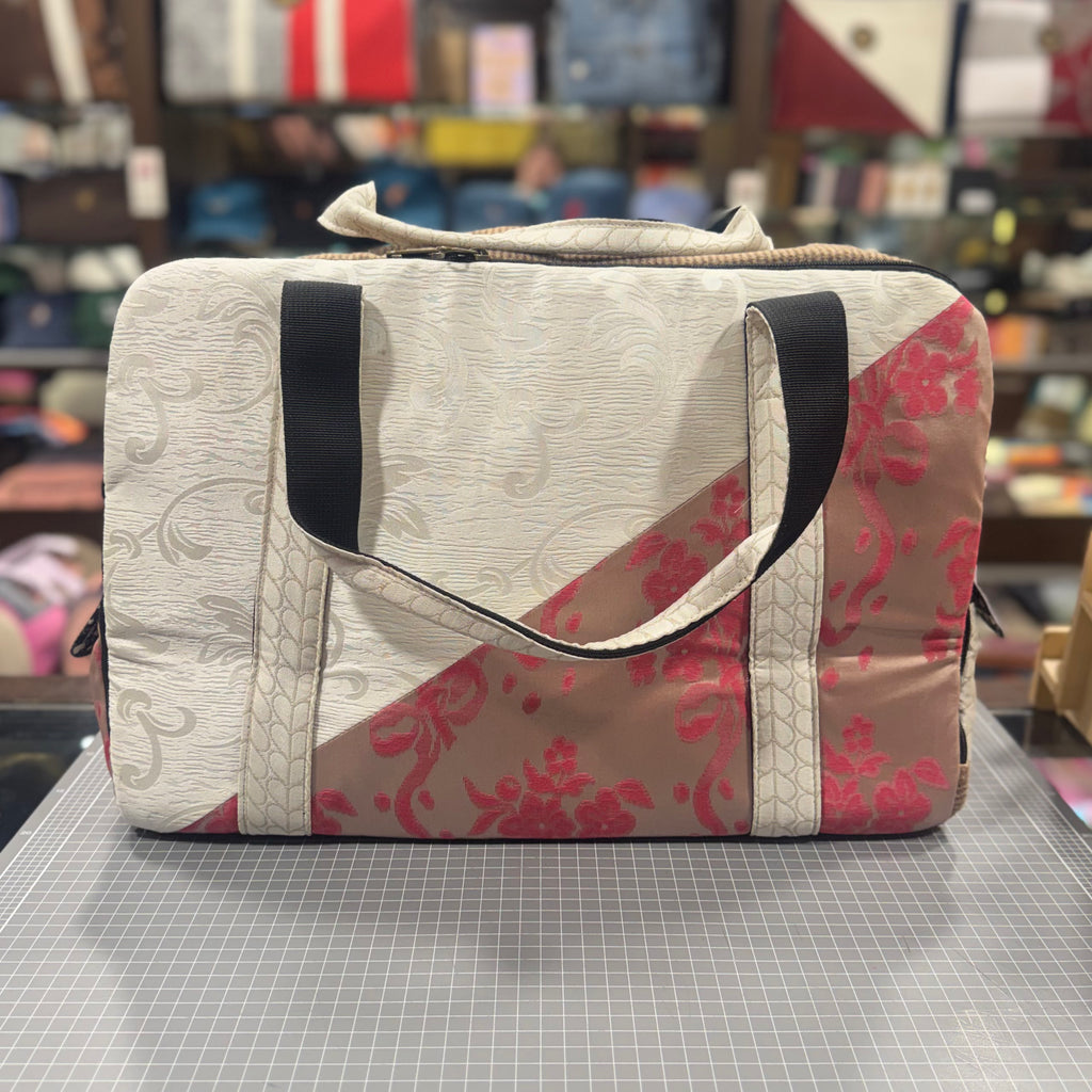 The Riverbank 🏞 Large BeeKeeper Weekender (Da Vinci Collection)