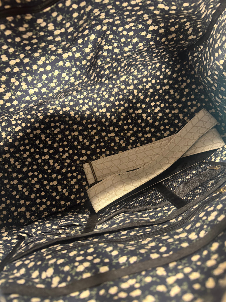 The Riverbank 🏞 Large BeeKeeper Weekender (Da Vinci Collection)