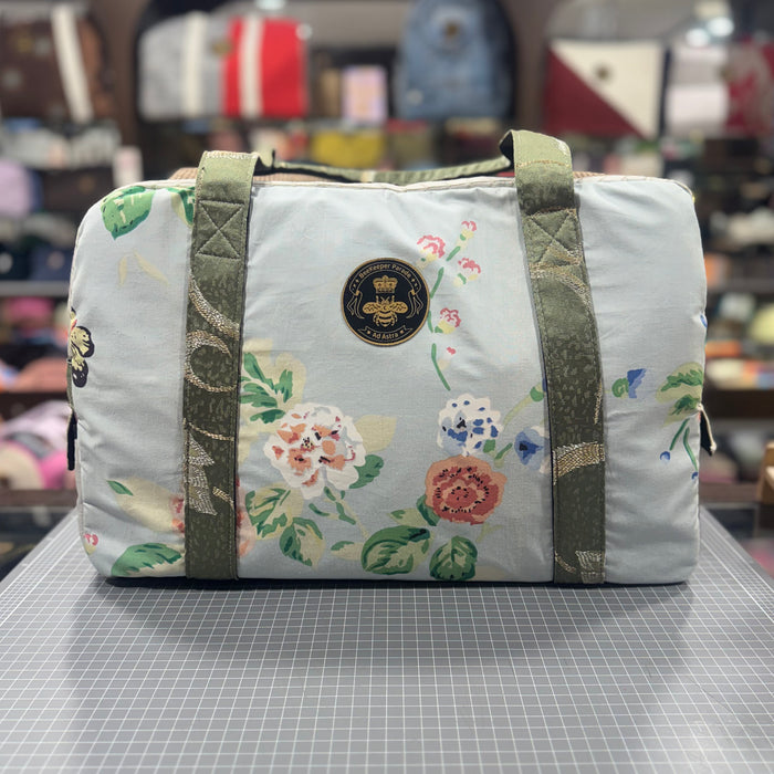 The Butterfly Garden 🦋 Large BeeKeeper Weekender (Da Vinci Collection)