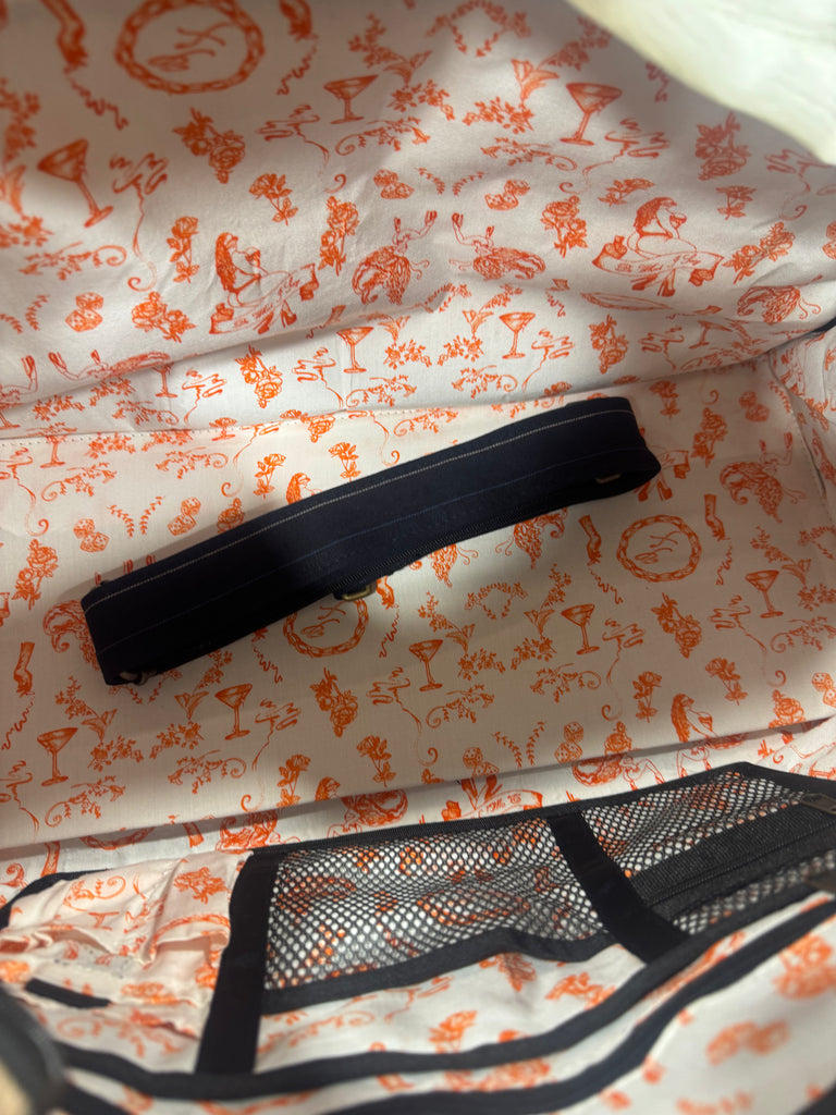 The Cherry and Blossoms 🍒🌸 Large BeeKeeper Weekender (Da Vinci Collection)