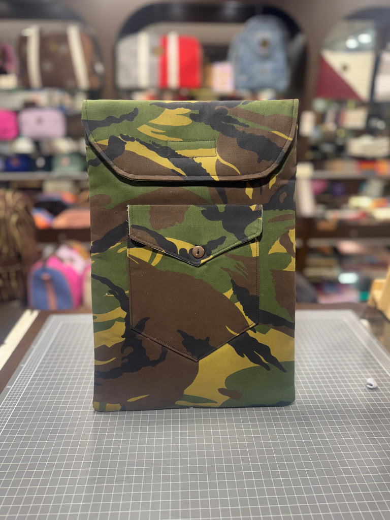 The Camo 🪖 15inch BeeKeeper Laptop Sleeve