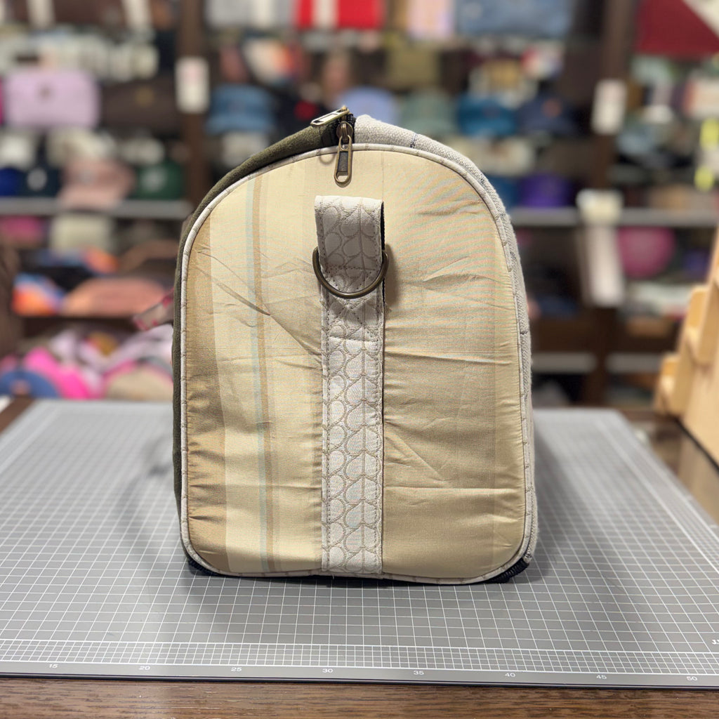 The Fire & Ice No. 2 🔥❄️ BeeKeeper Carry-All (Da Vinci Collection)