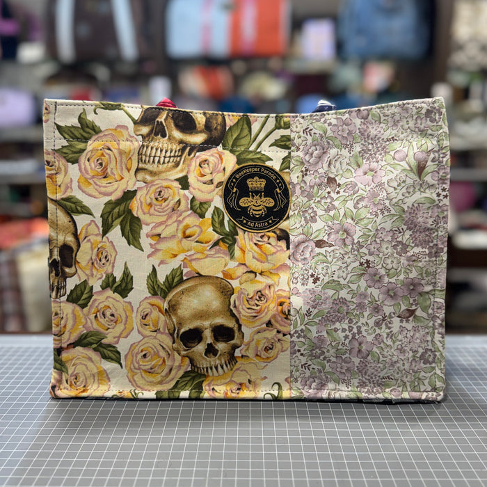 The Skulls & Roses 💀🥀 KOKYKAI BOOK TOTE