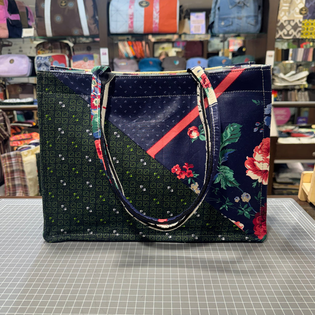 The Coral Garden 🪸 KOKYKAI BOOK TOTE