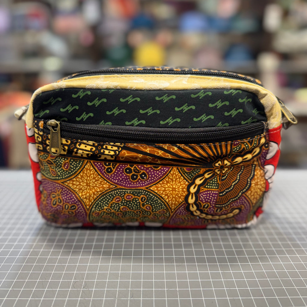 The Modernist 🔲 KOKYKAI CROSSBODY BAG