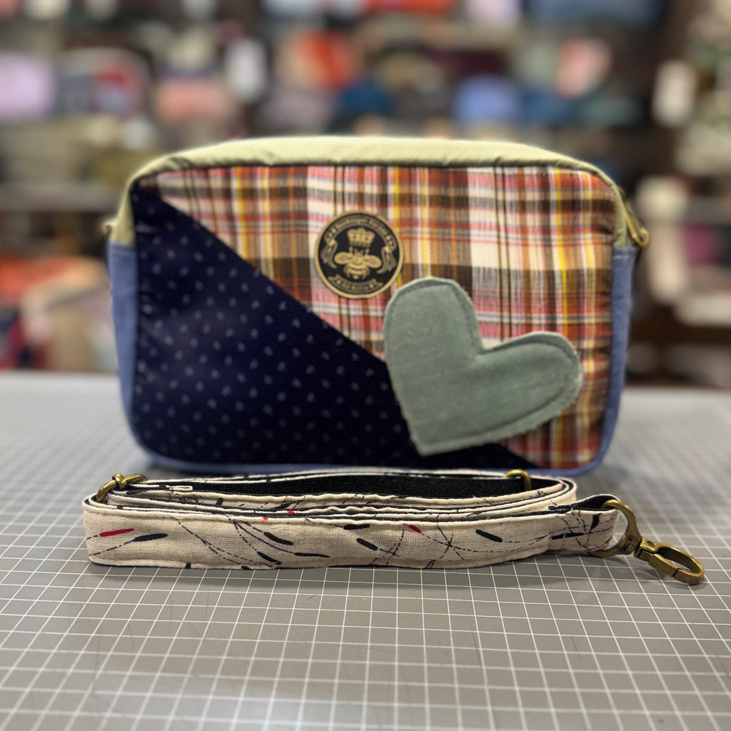 The Mint Heart 💚 KOKYKAI CROSSBODY BAG