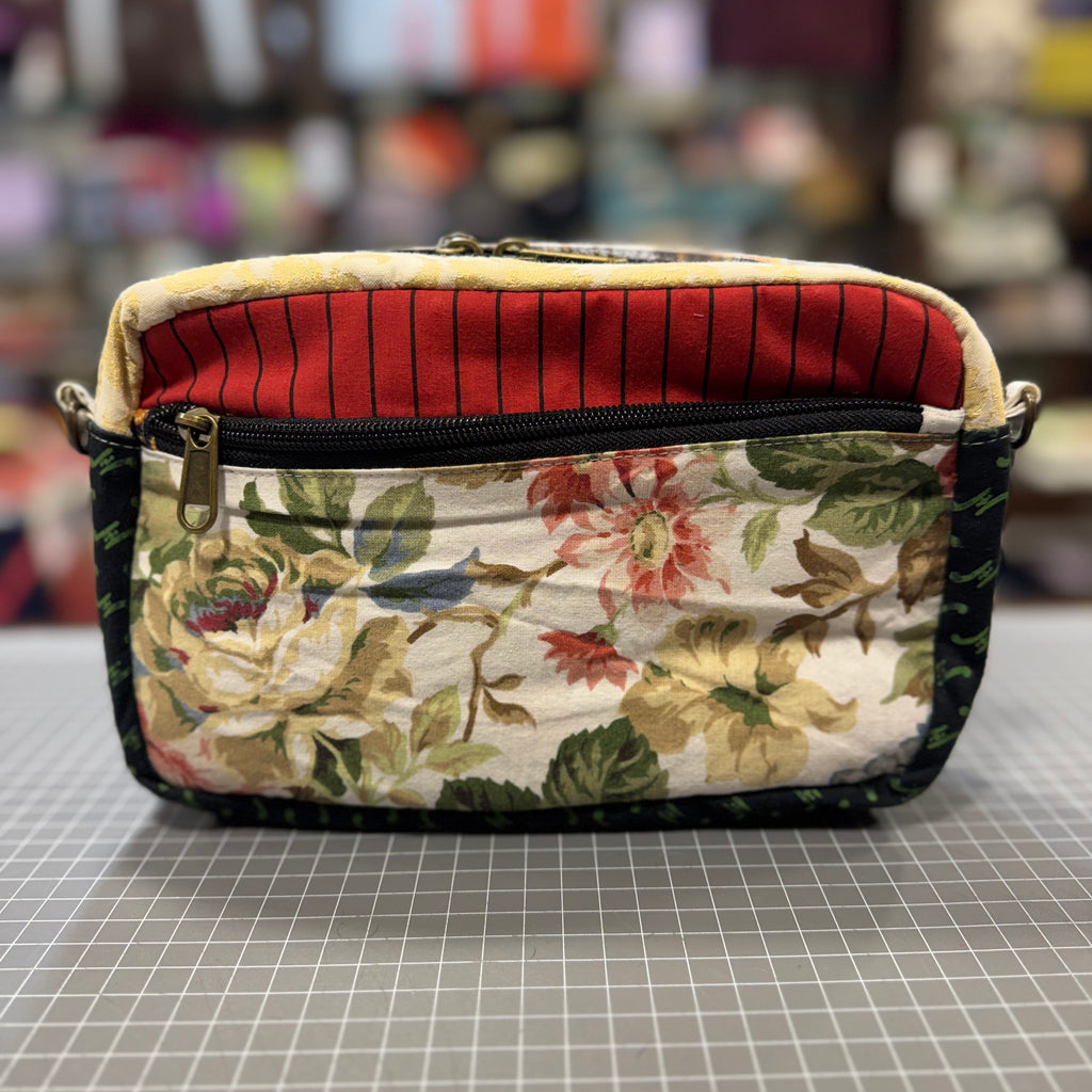 The Lakeside 🏞 KOKYKAI CROSSBODY BAG