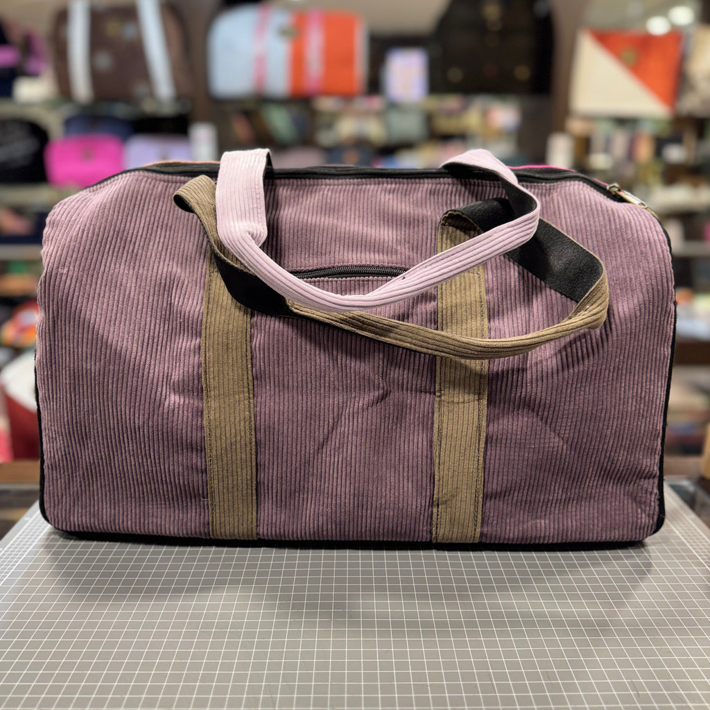 The Flag 🏳️‍🌈 Corduroy BeeKeeper Carry-All (Da Vinci Collection)