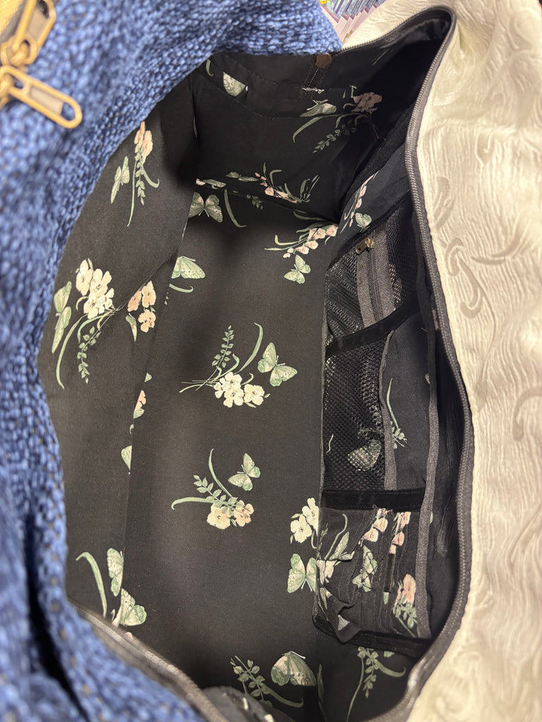 The Victorian 🕯 Large BeeKeeper Weekender (Da Vinci Collection)