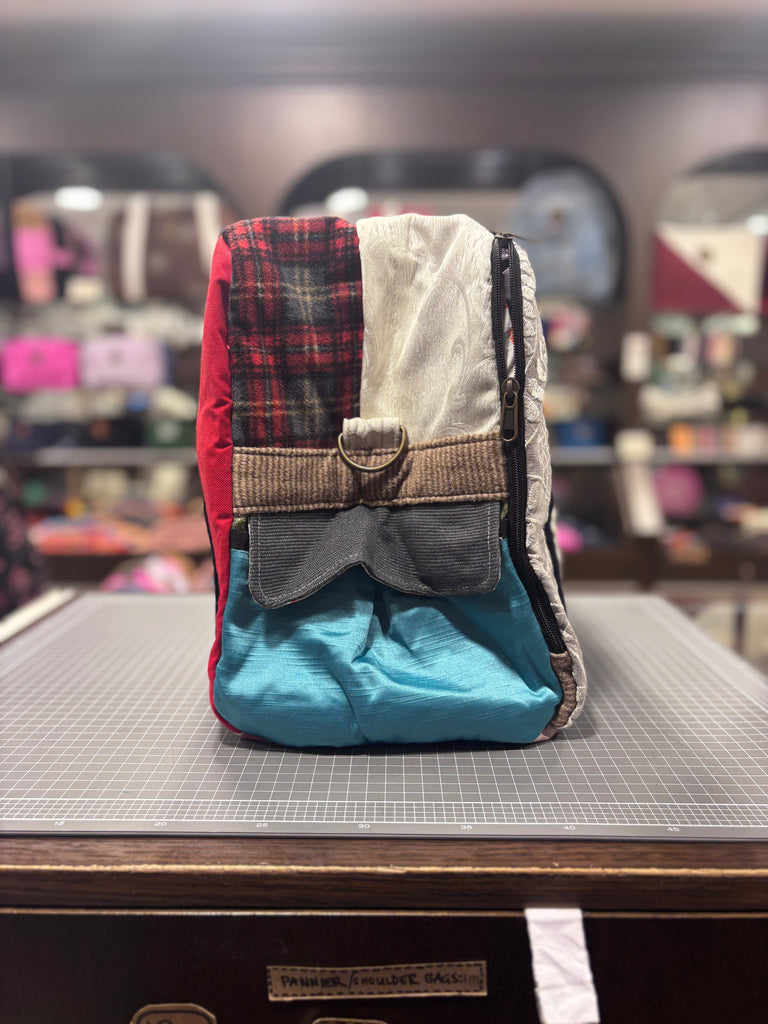 The Strawberry and Cream 🍓 Large BeeKeeper Weekender (Da Vinci Collection) (Copy)