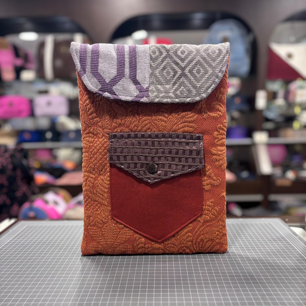 The Diamonds No. 1 ♦️ 13.3inch BeeKeeper Laptop Sleeve