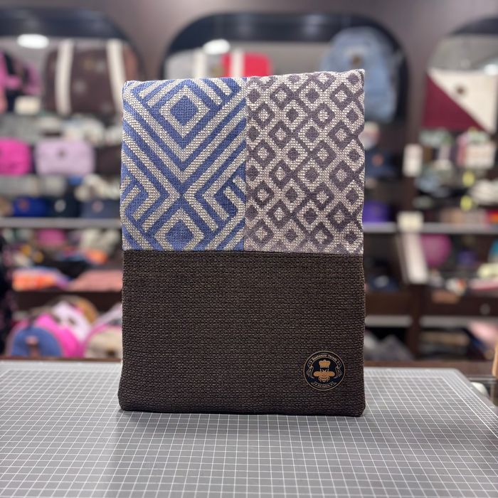 The Diamonds No. 2 ♦️ 13.3inch BeeKeeper Laptop Sleeve