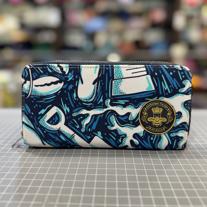 The Seaside ⚓️ BeeKeeper Zip Purse