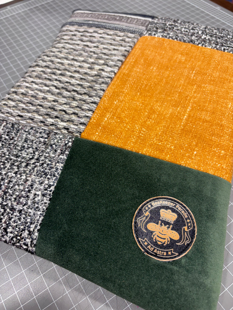 The Safari 🐆 10.5 inch BeeKeeper Tablet/iPad Sleeve