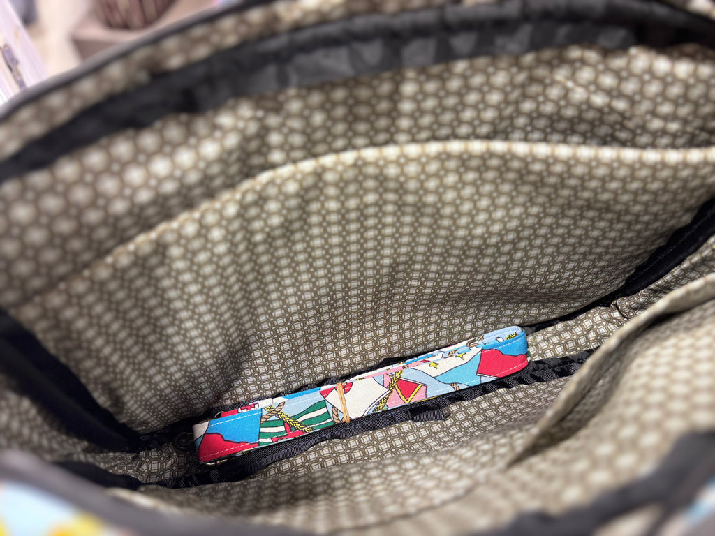 The Flagpole 🏁 Laptop Messenger BeeKeeper Bag