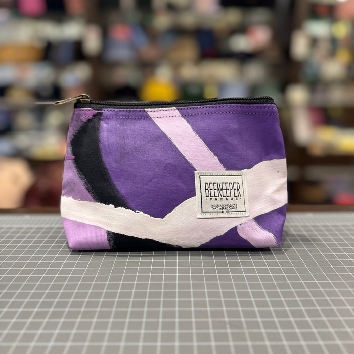 The Painted Canvas 🧑‍🎨 Small Toiletry + Makeup Bag 🚃 Melbourne Collection